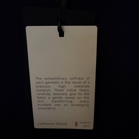 Maglificio Men's Navy Sweater. Cashmere & Wool blend - Picture 5 of 6